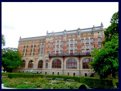 Samhällsvetenskapliga biblioteket (civic library)